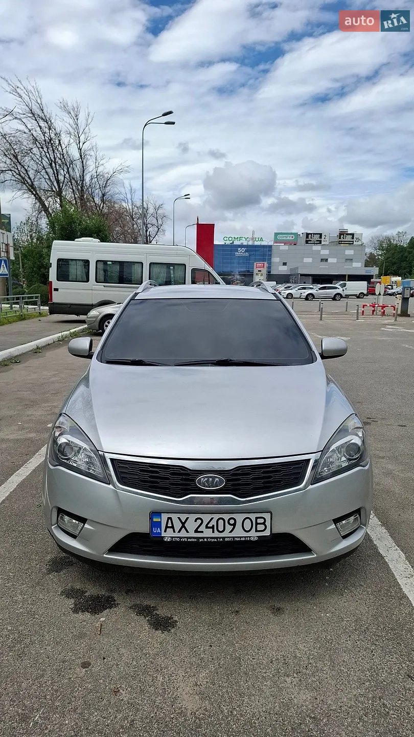 Kia Ceed, 2011