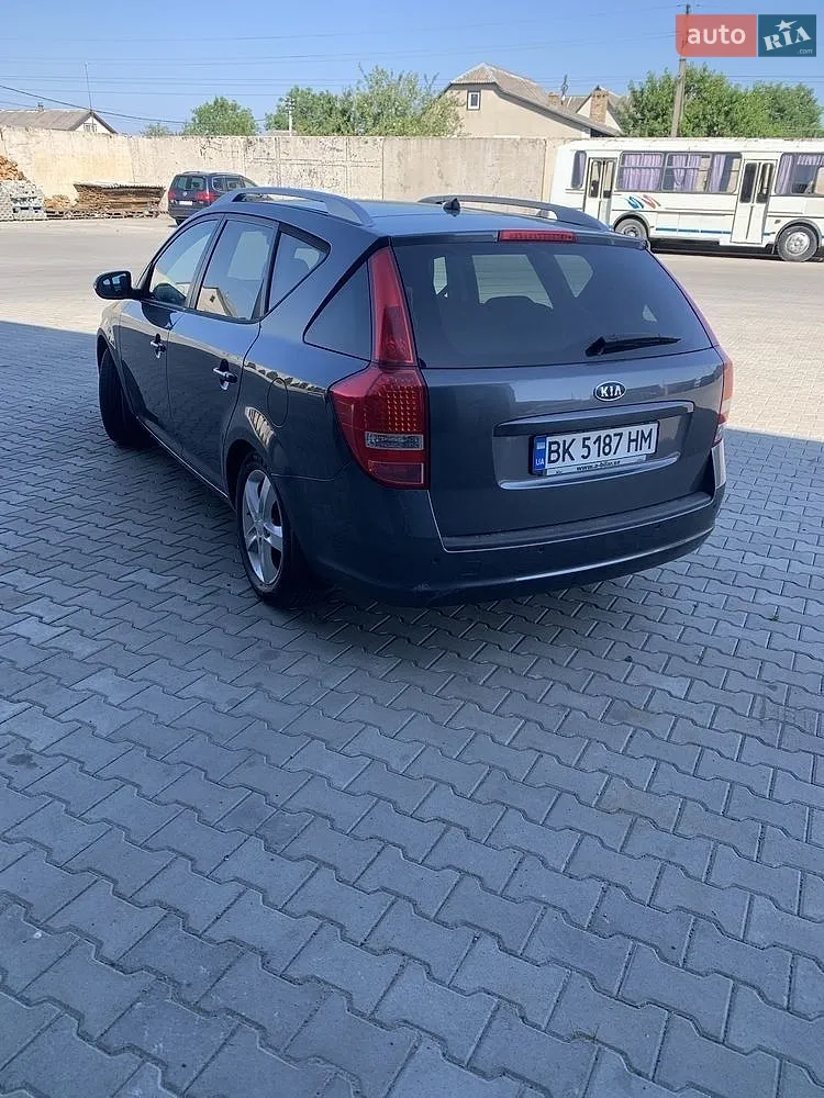 Kia Ceed, 2010