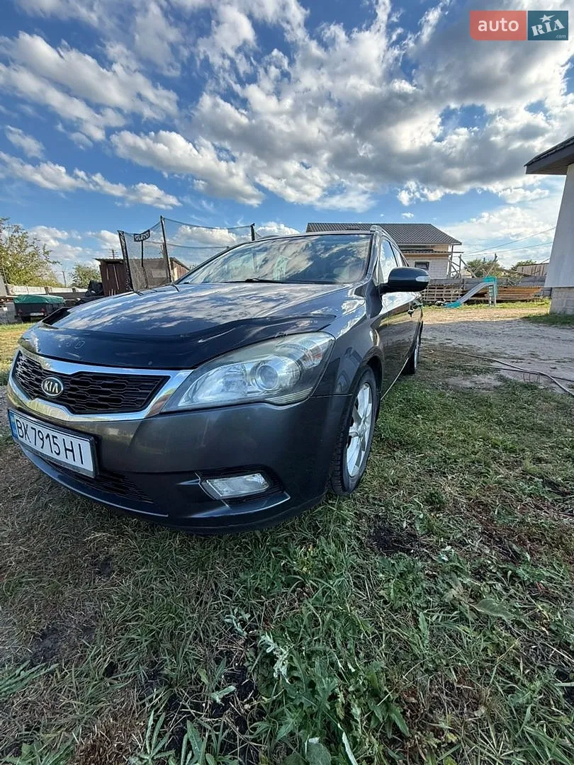 Kia Ceed, 2011