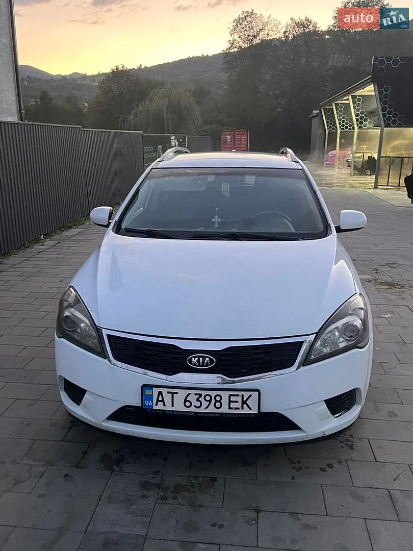 Kia Ceed, 2011
