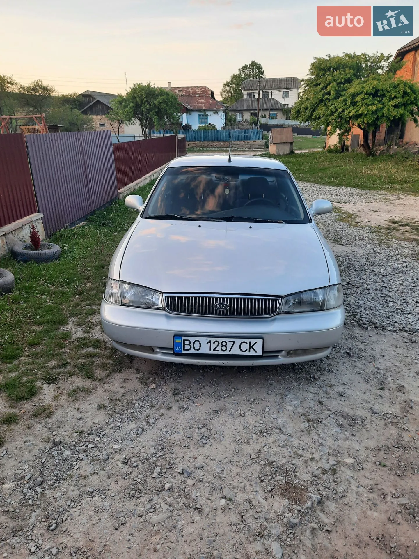 Kia Clarus, 1998