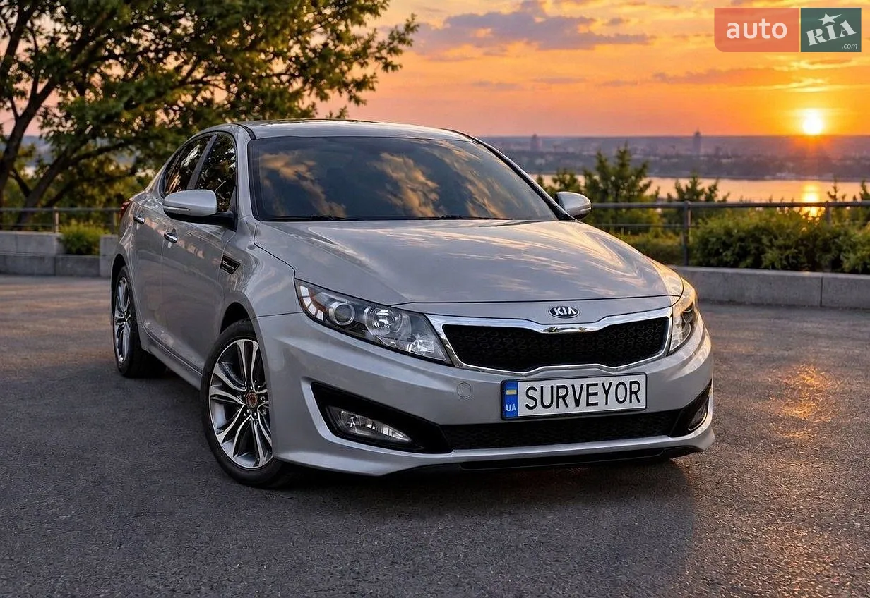 Kia K5, 2011