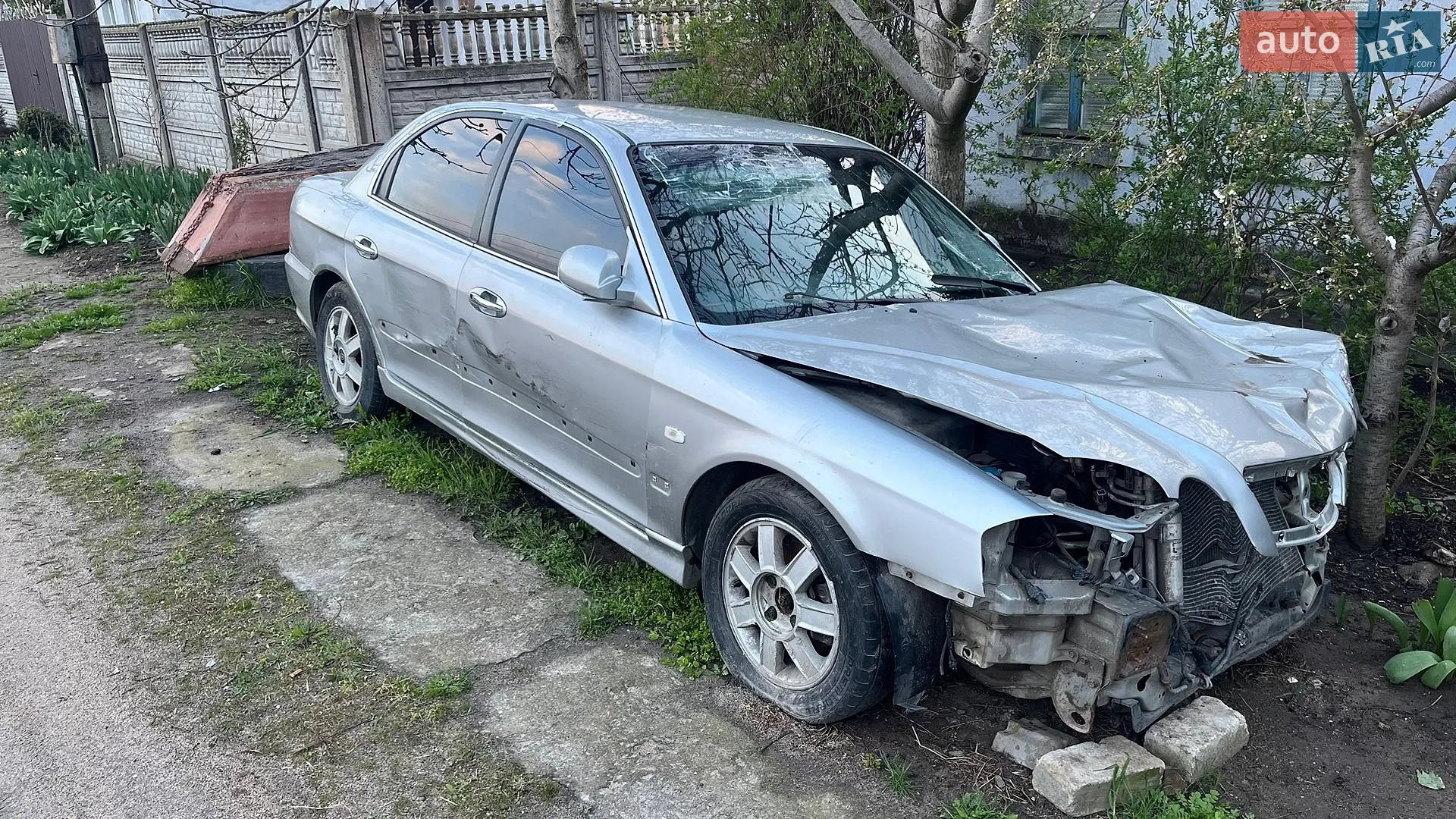 Kia Magentis, 2004