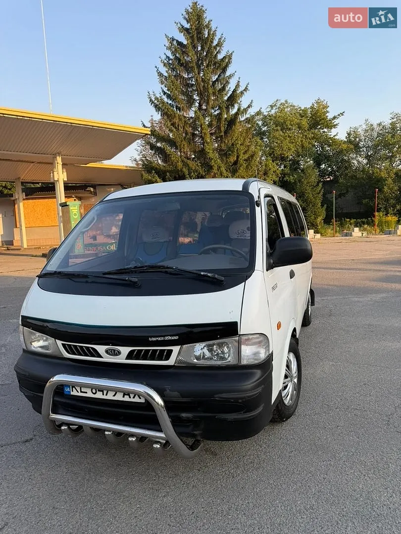 Kia Pregio, 2001