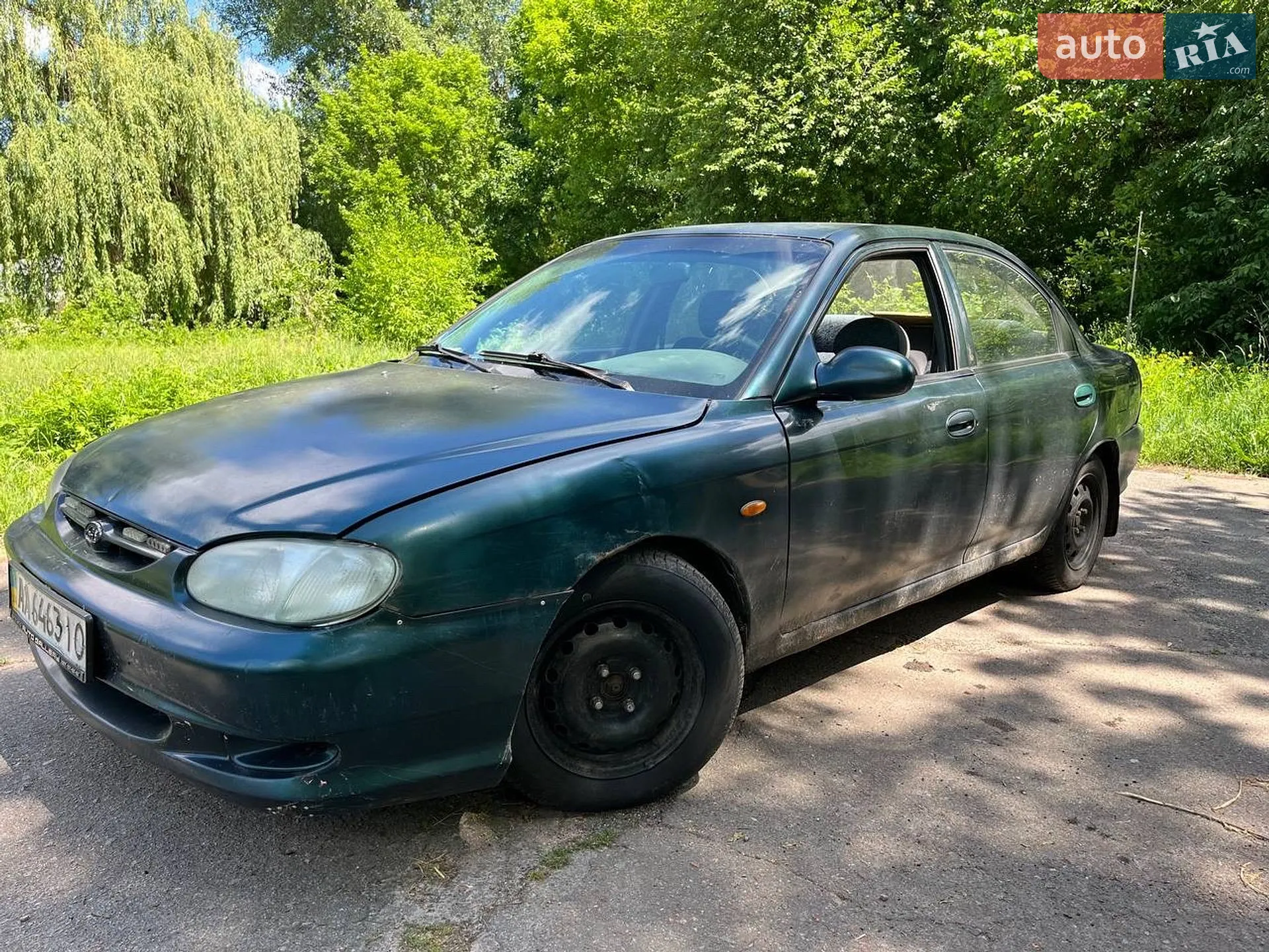Kia Sephia, 1998