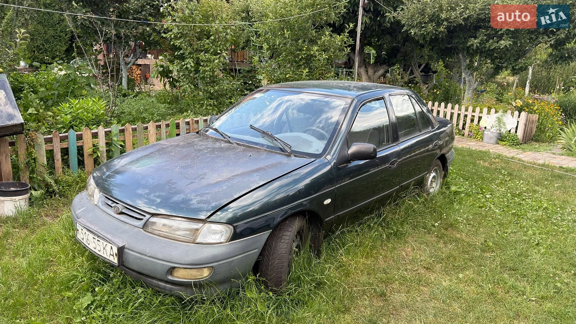 Kia Sephia, 1996