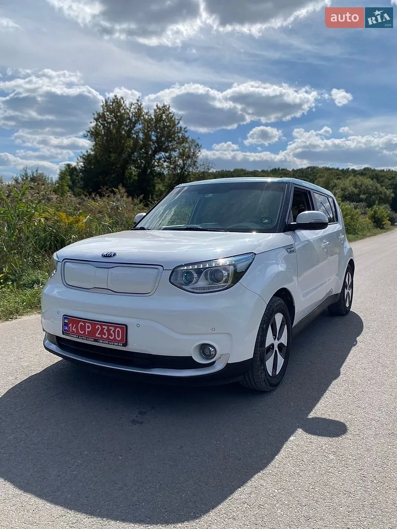 Kia Soul EV 2016 — 1