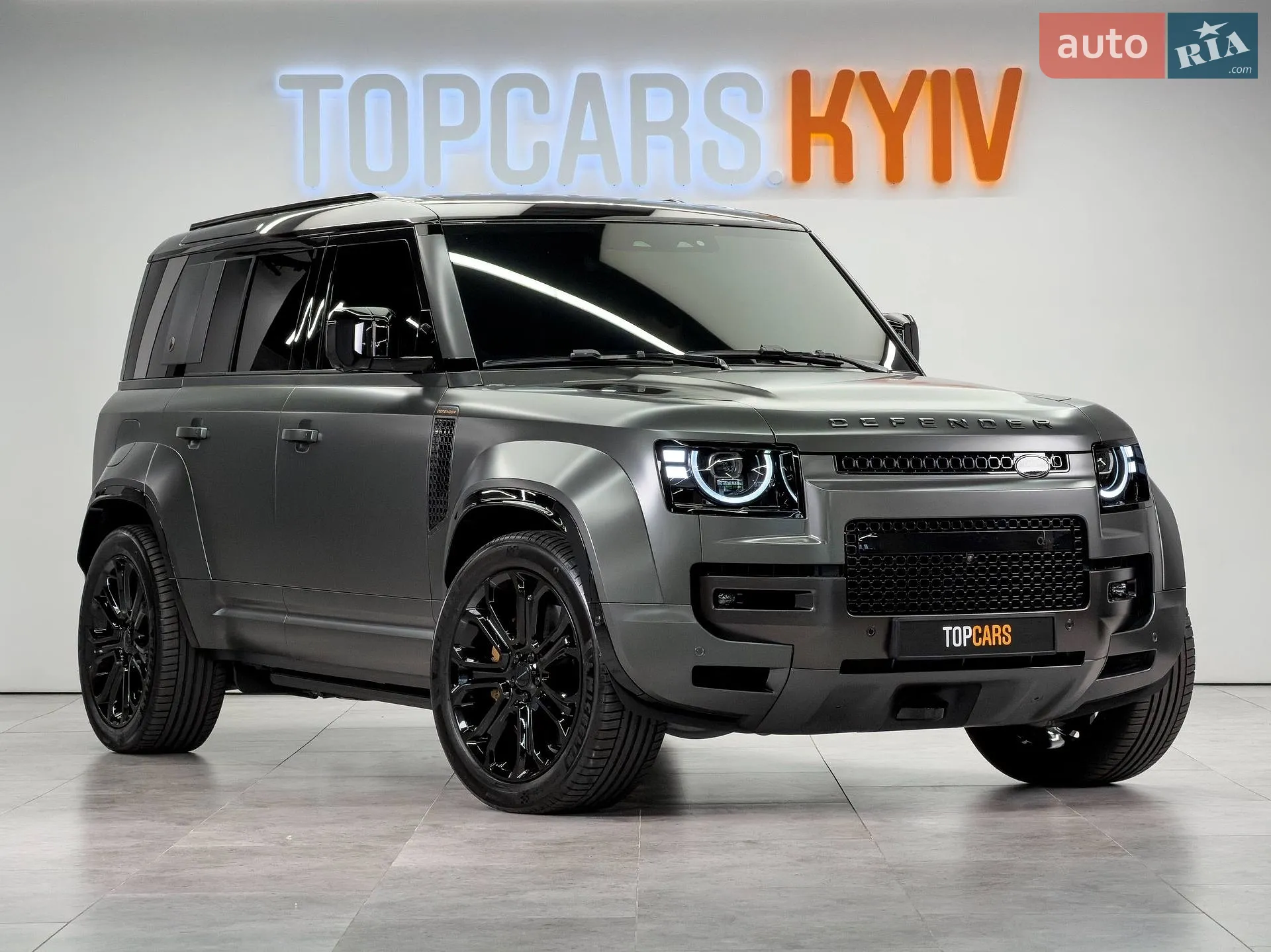 Land Rover Defender, 2025