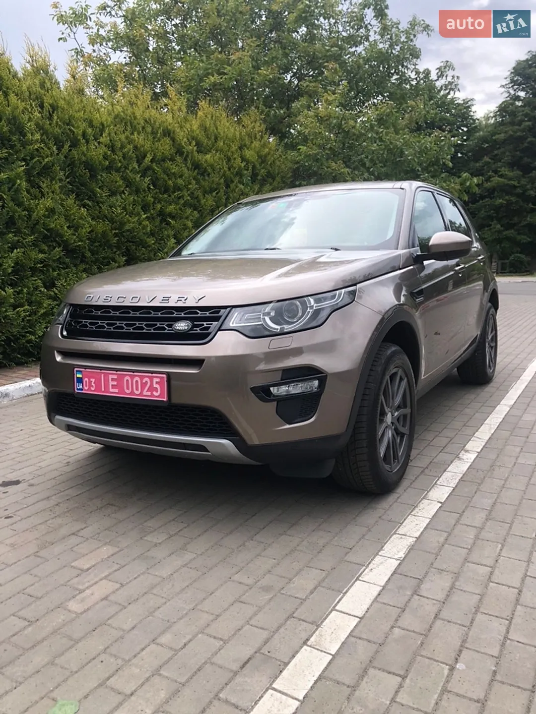 Land Rover Discovery Sport, 2015