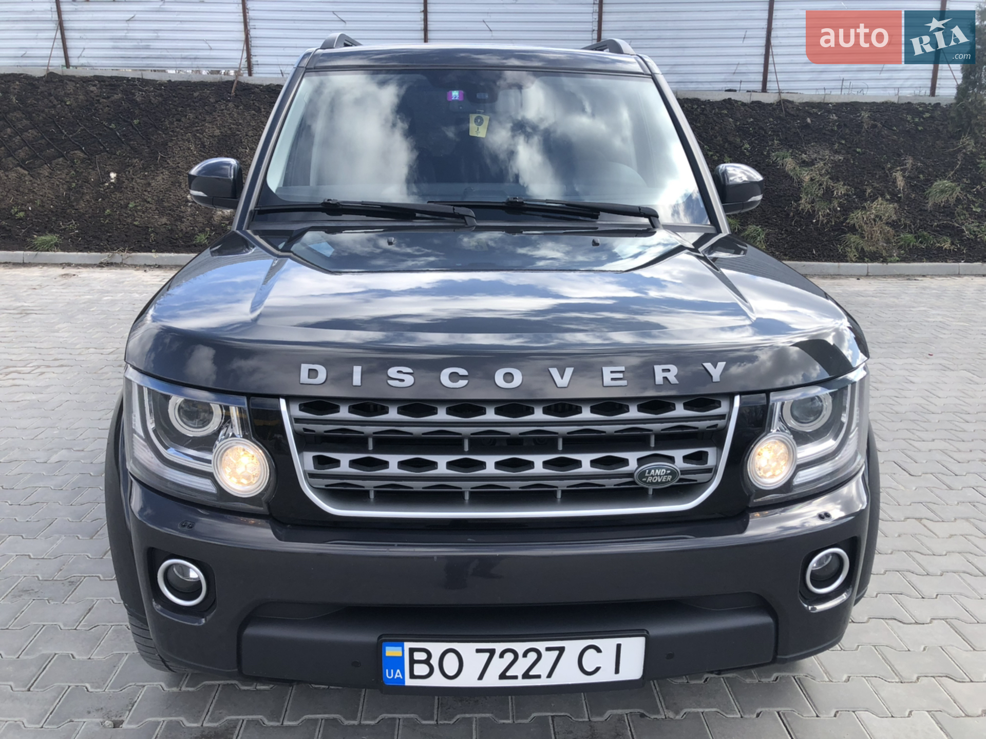 Land Rover Discovery, 2015
