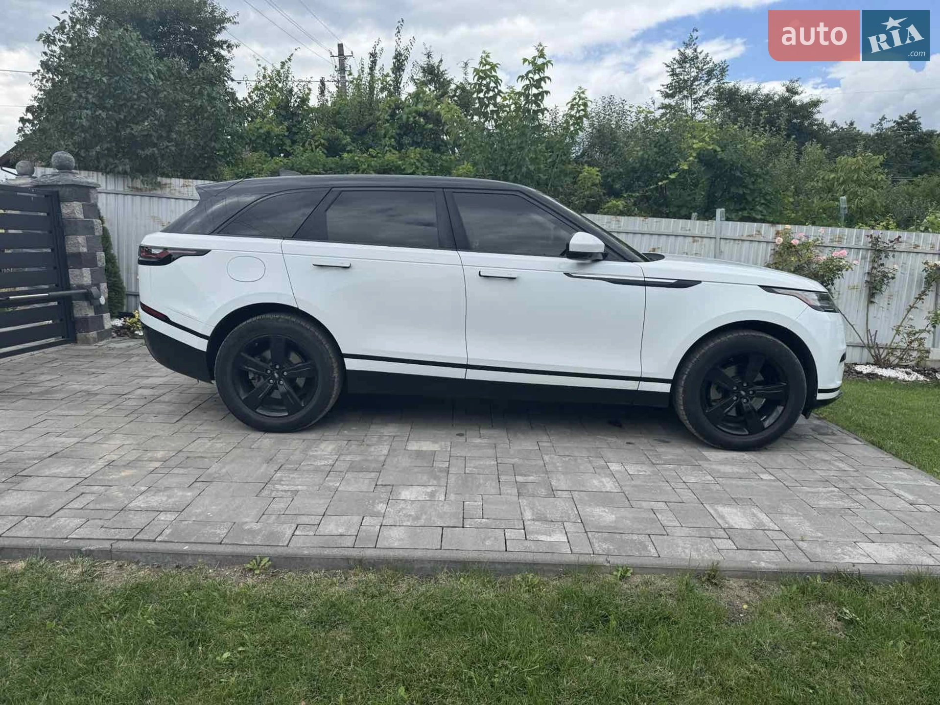 Land Rover Range Rover Velar, 2020