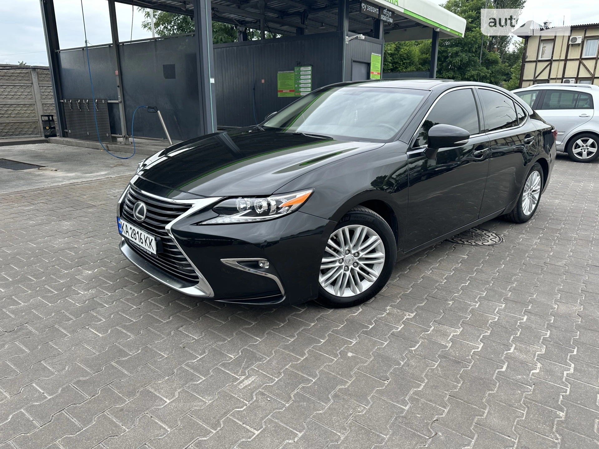 Lexus ES, 2018