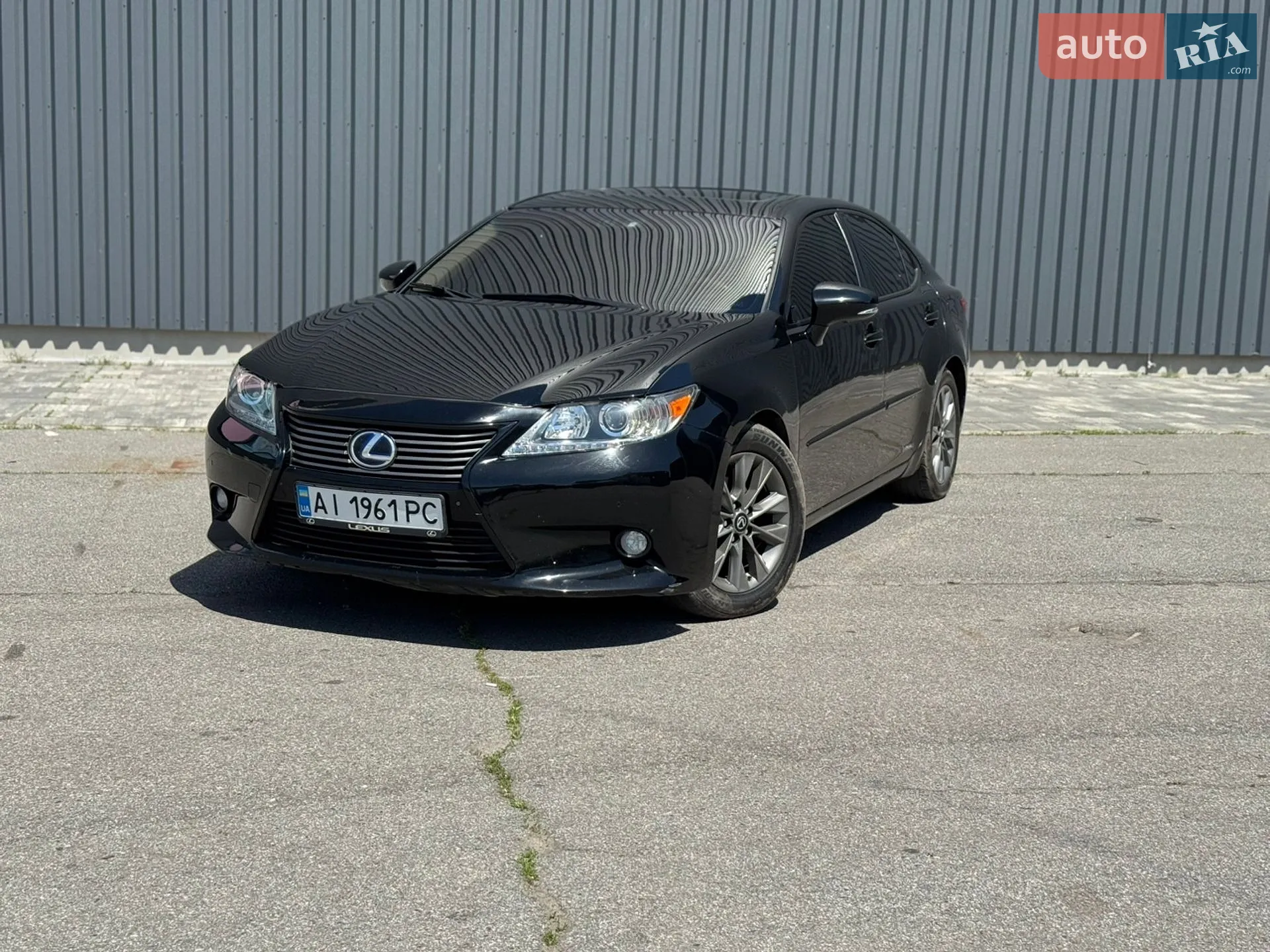 Lexus ES, 2013