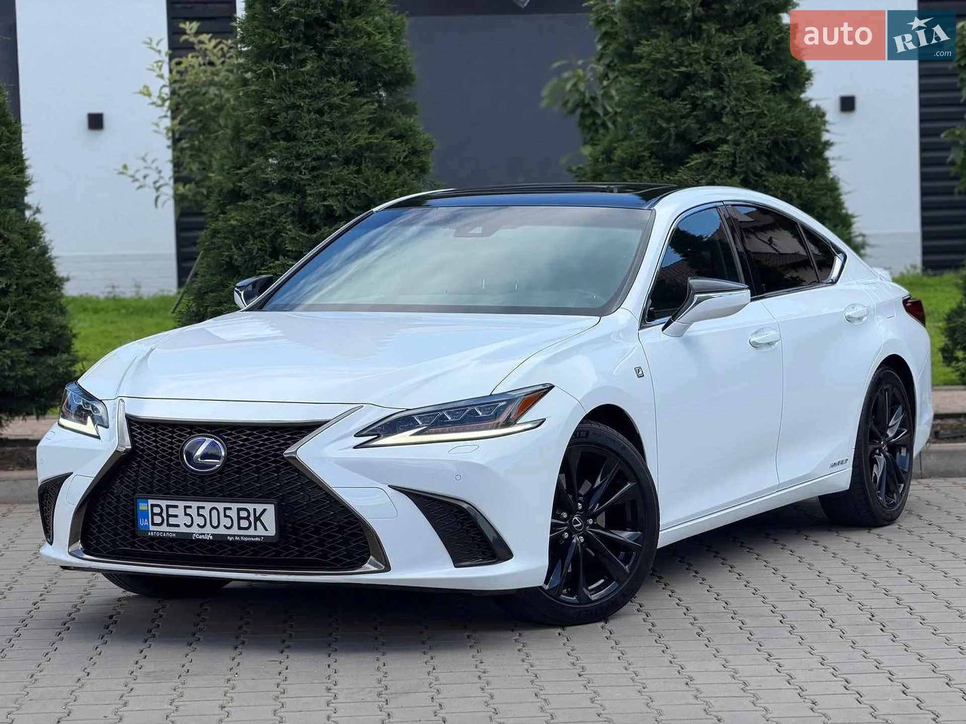 Lexus ES, 2020