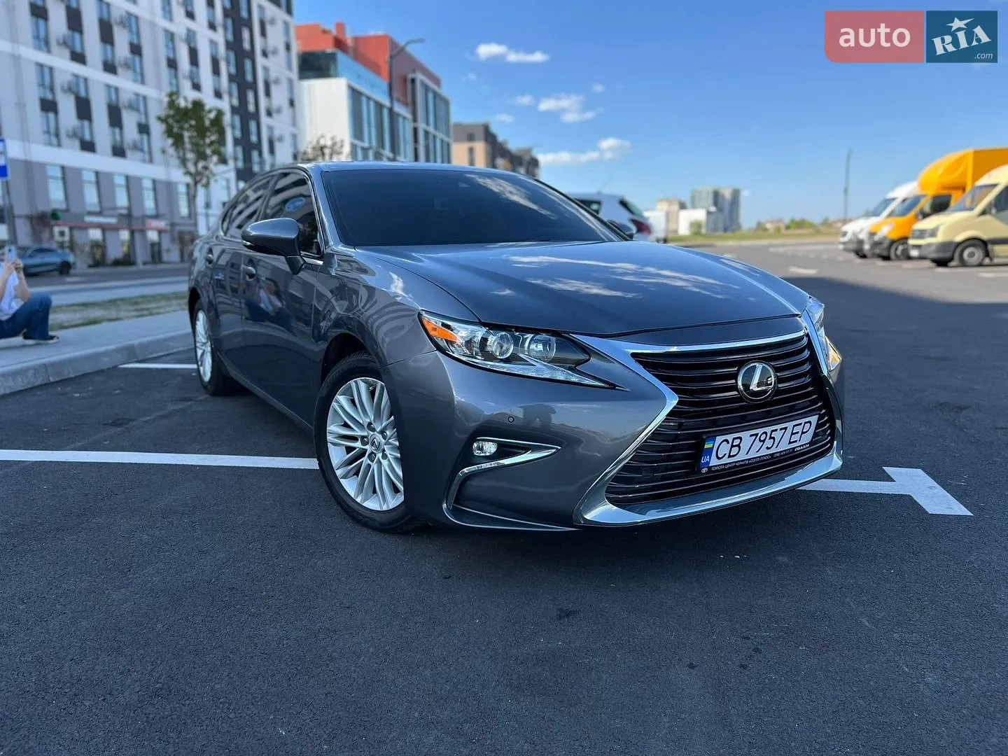 Lexus ES, 2016