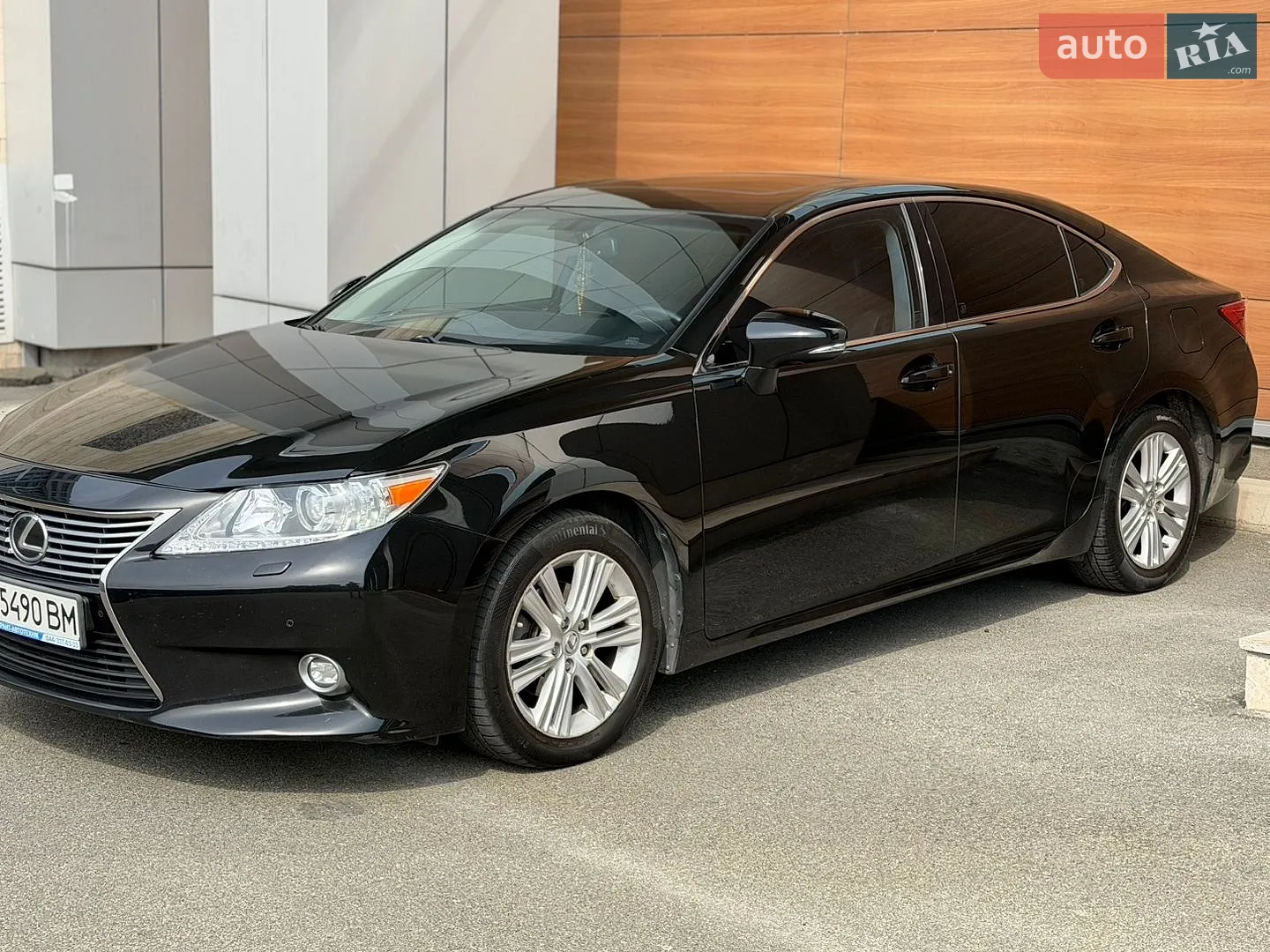Lexus ES, 2015