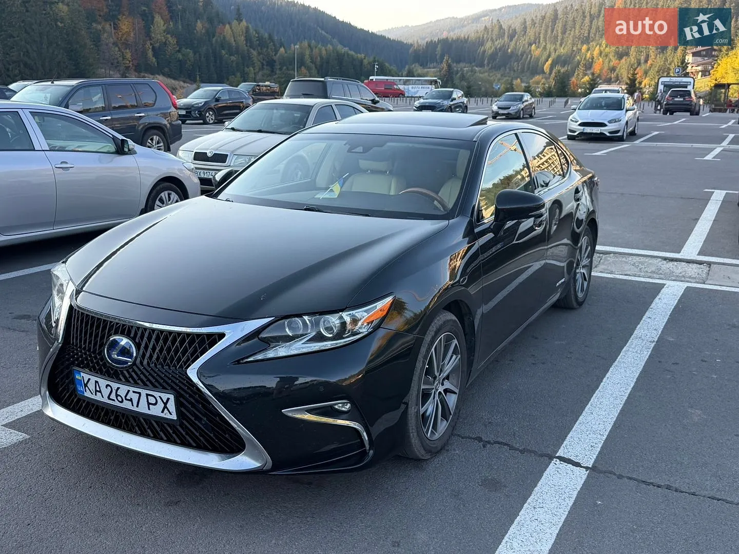 Lexus ES, 2015