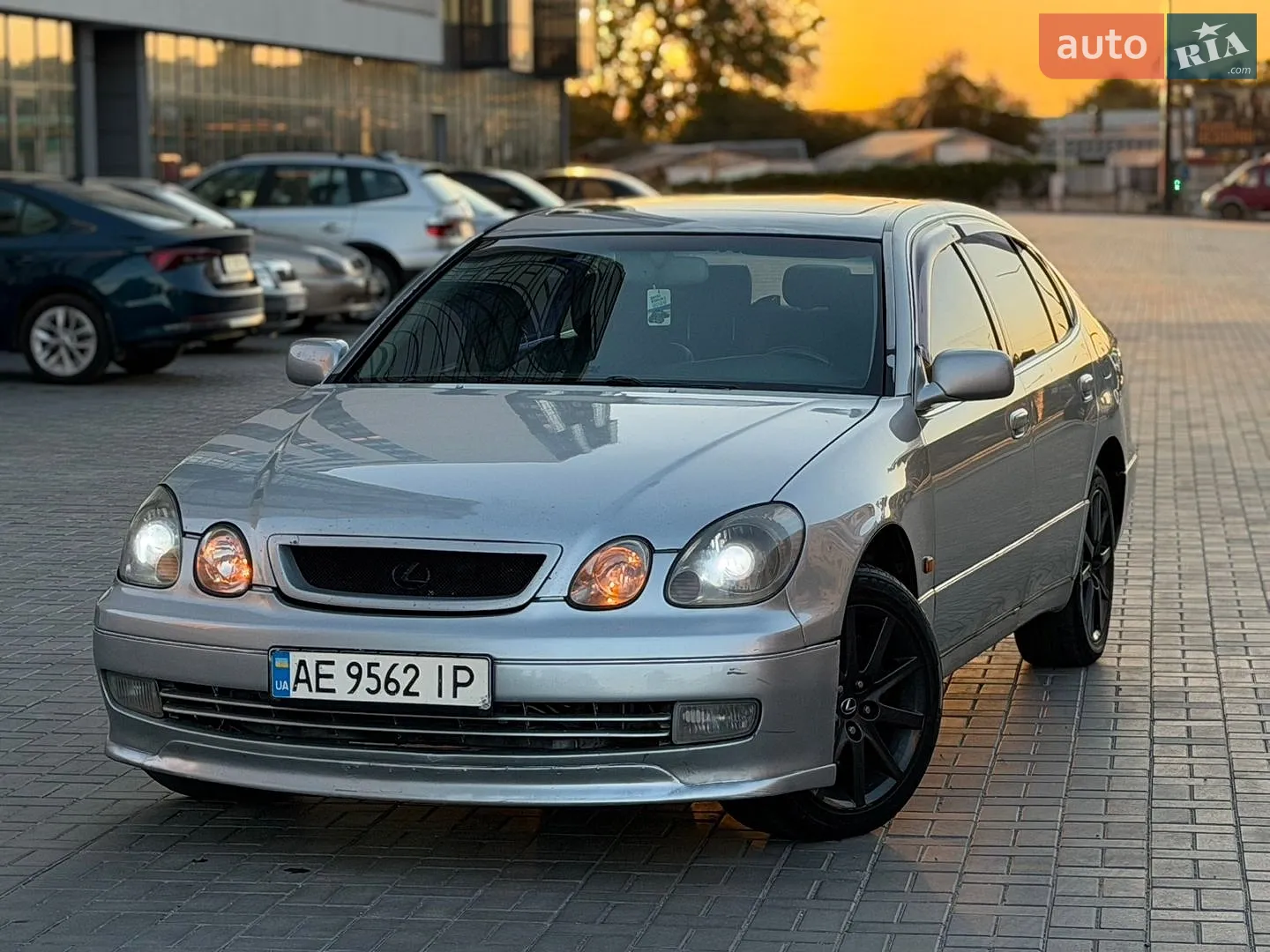 Lexus GS, 1998