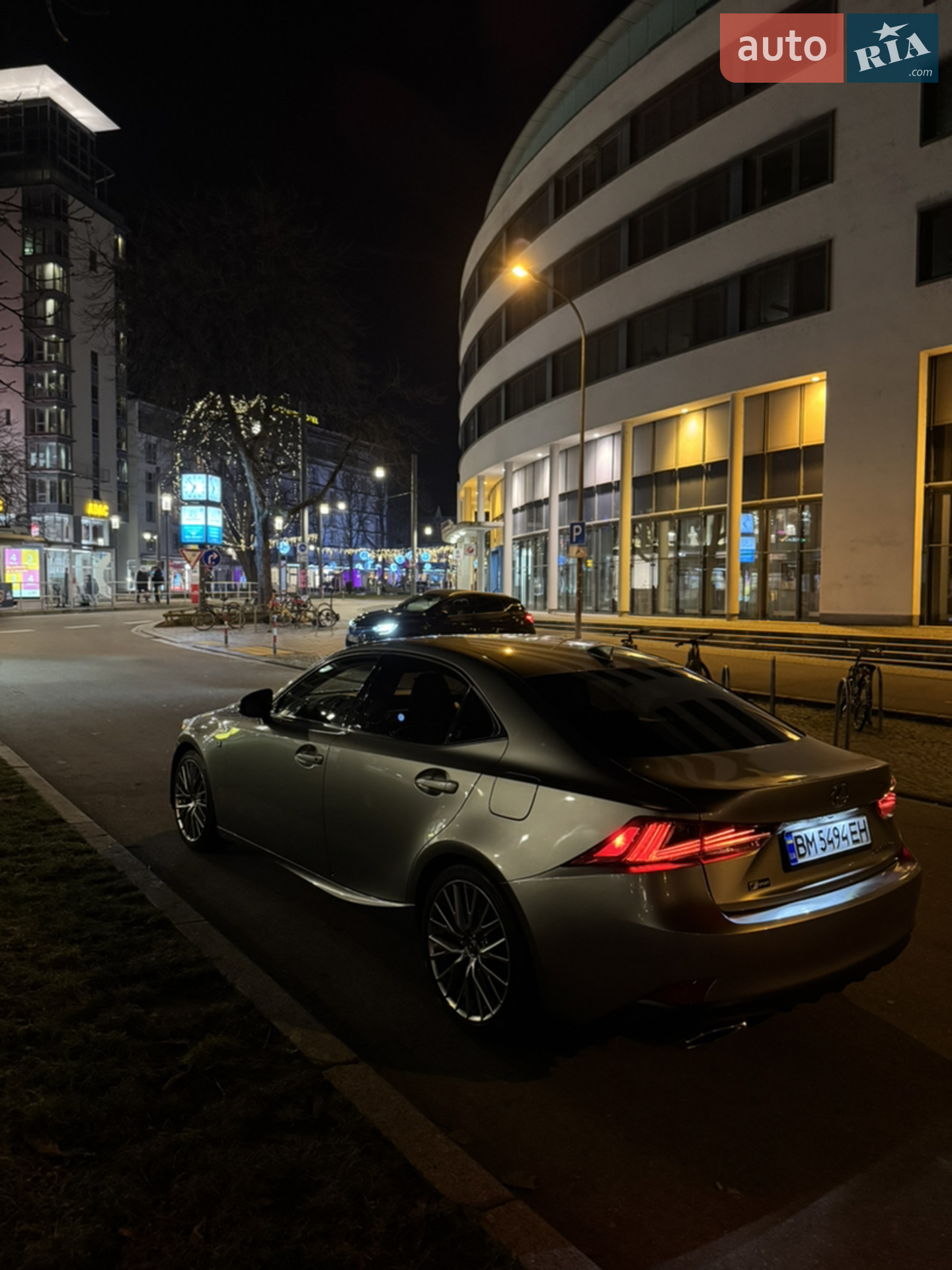 Lexus IS, 2017