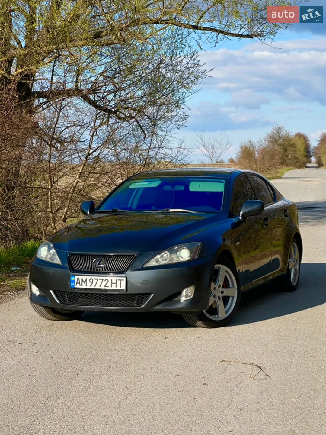 Lexus IS, 2005