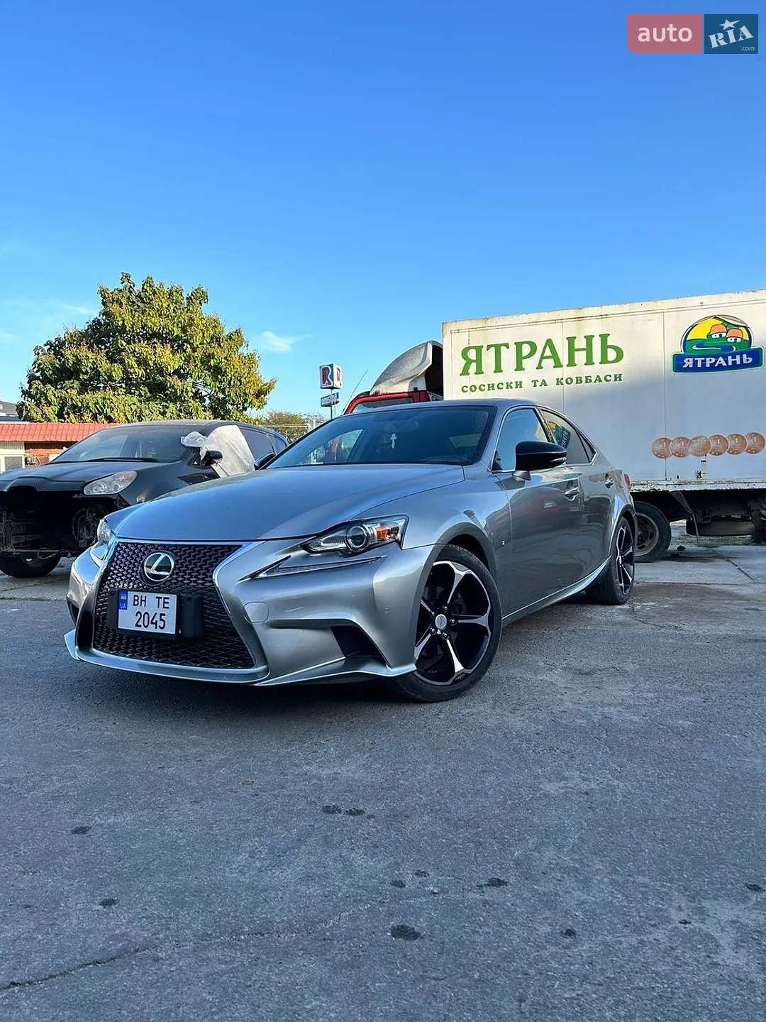 Lexus IS, 2014