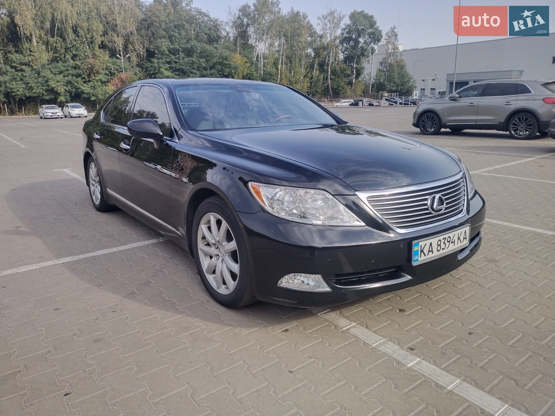 Lexus LS, 2008