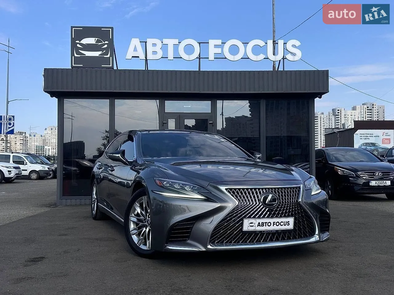 Lexus LS, 2018