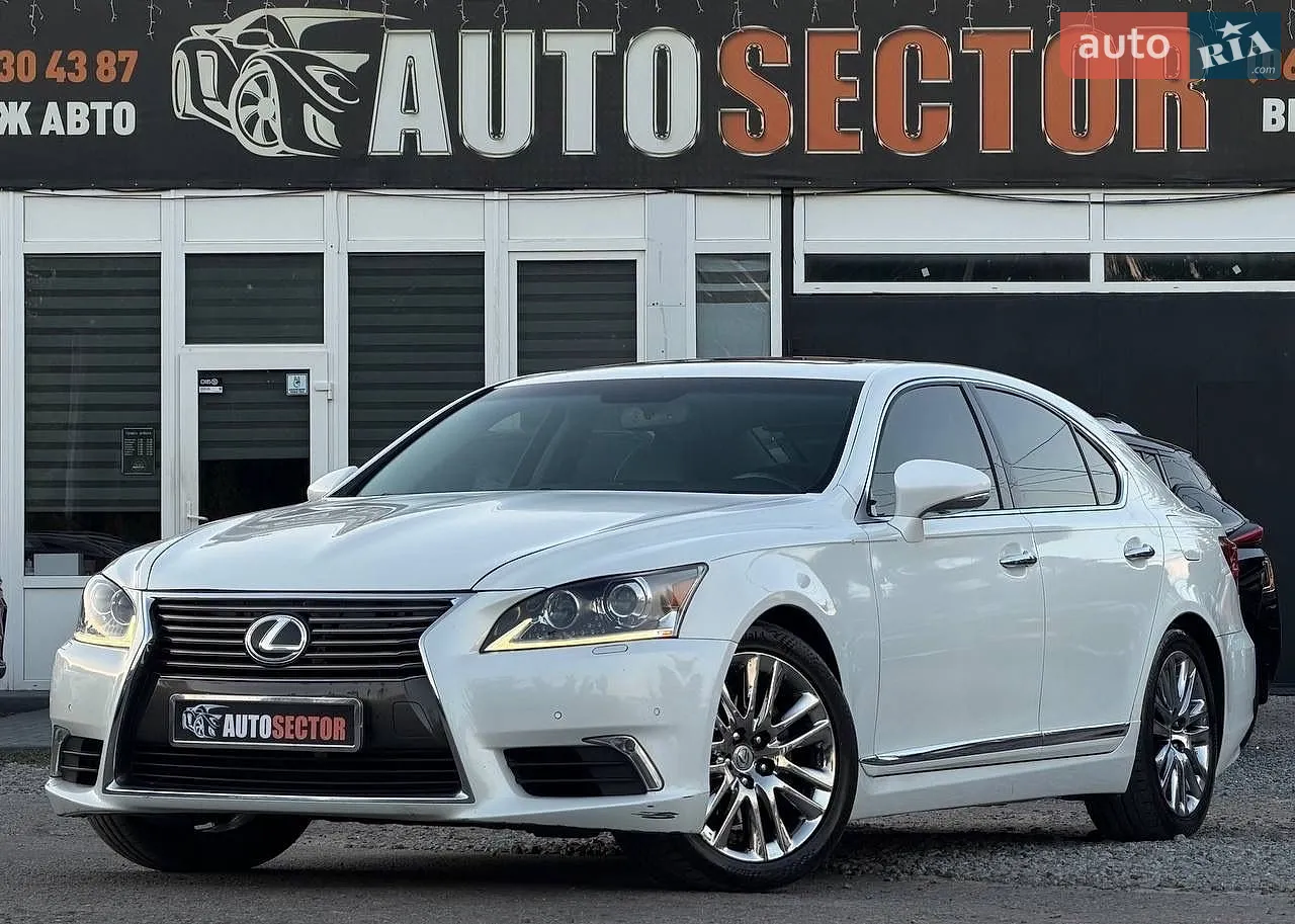 Lexus LS, 2013