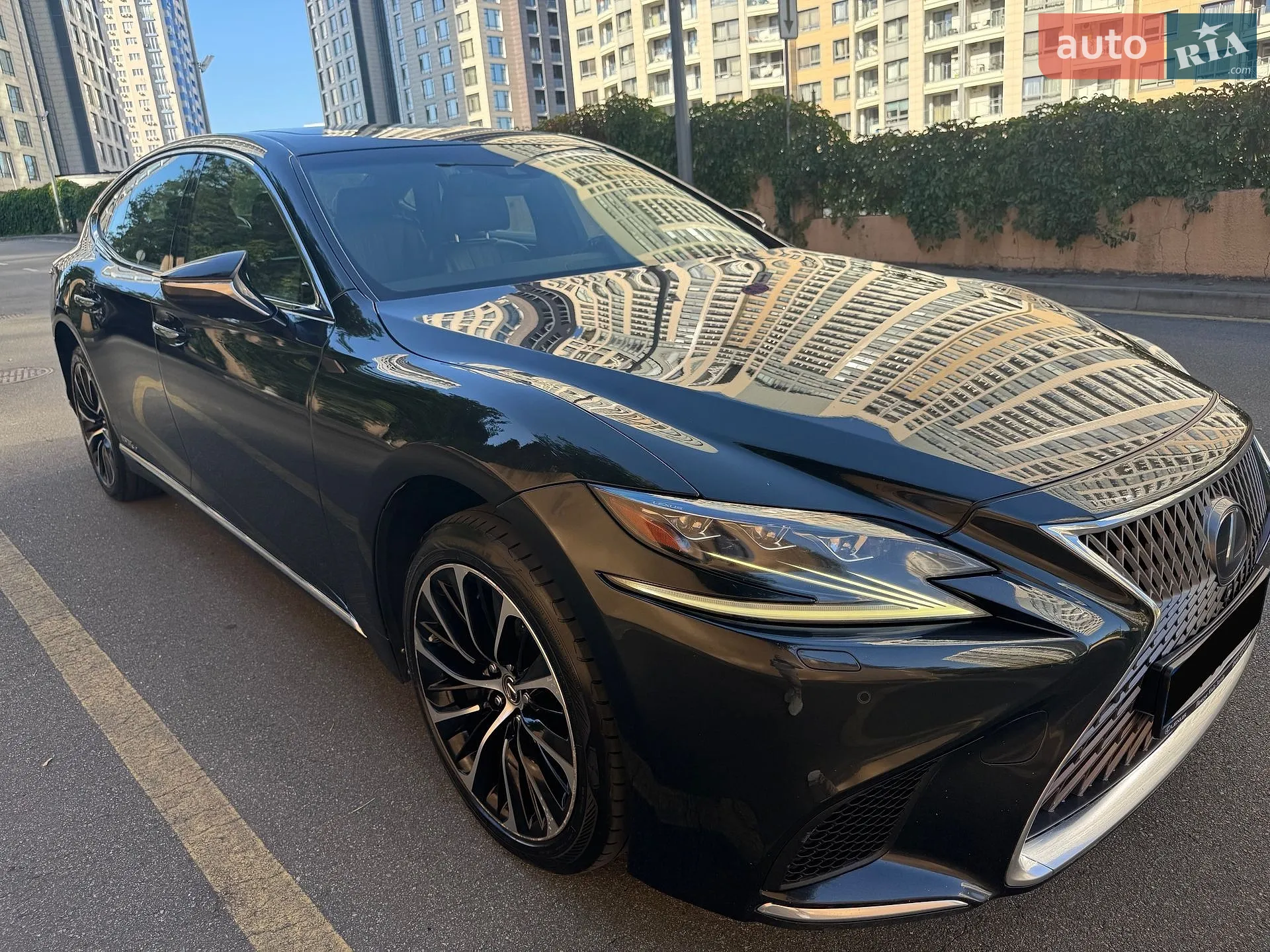 Lexus LS, 2017