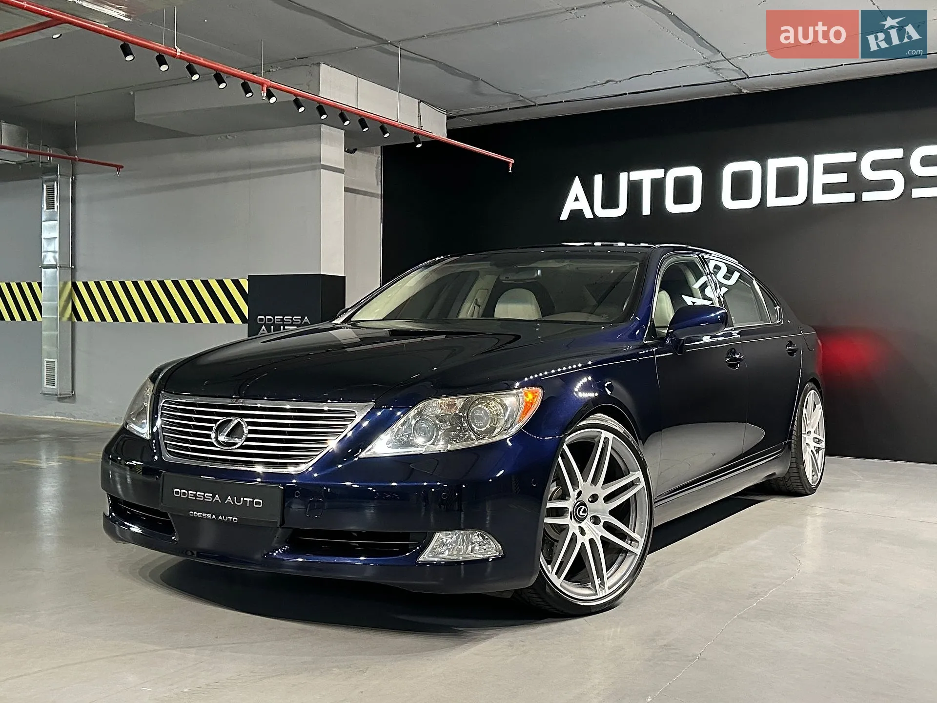 Lexus LS, 2006
