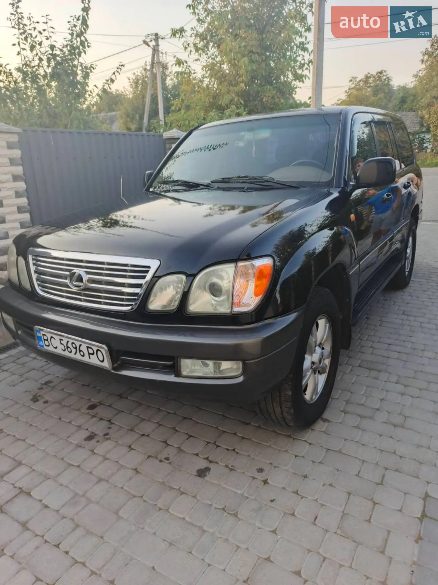 Lexus LX, 1999