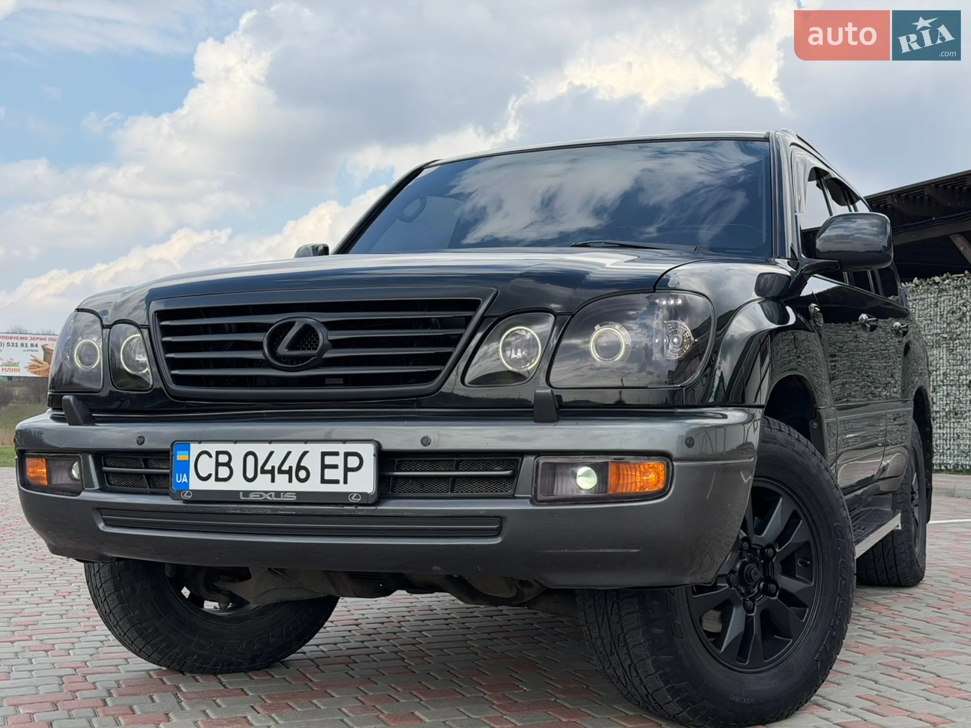 Lexus LX, 2006