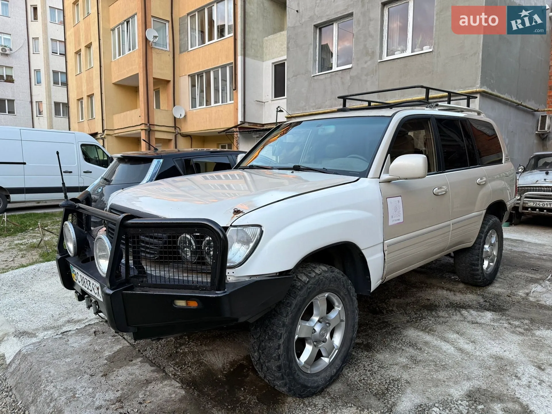 Lexus LX, 1999