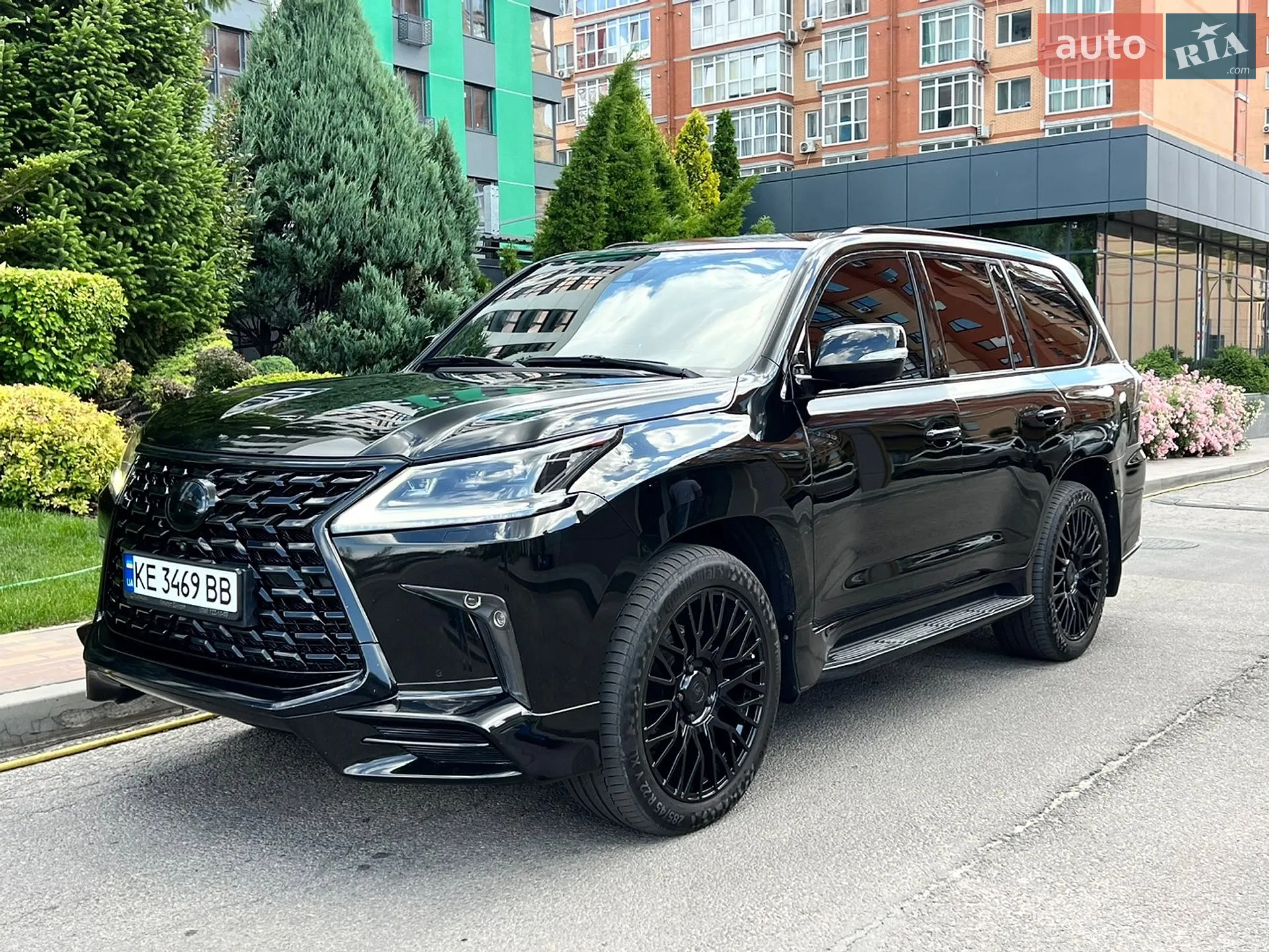 Lexus LX, 2019