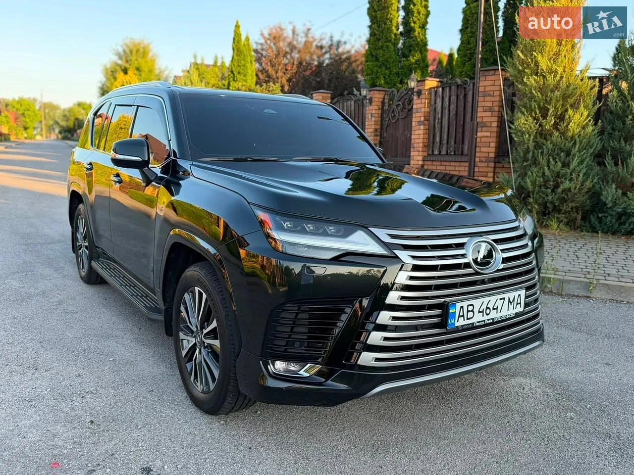 Lexus LX, 2025