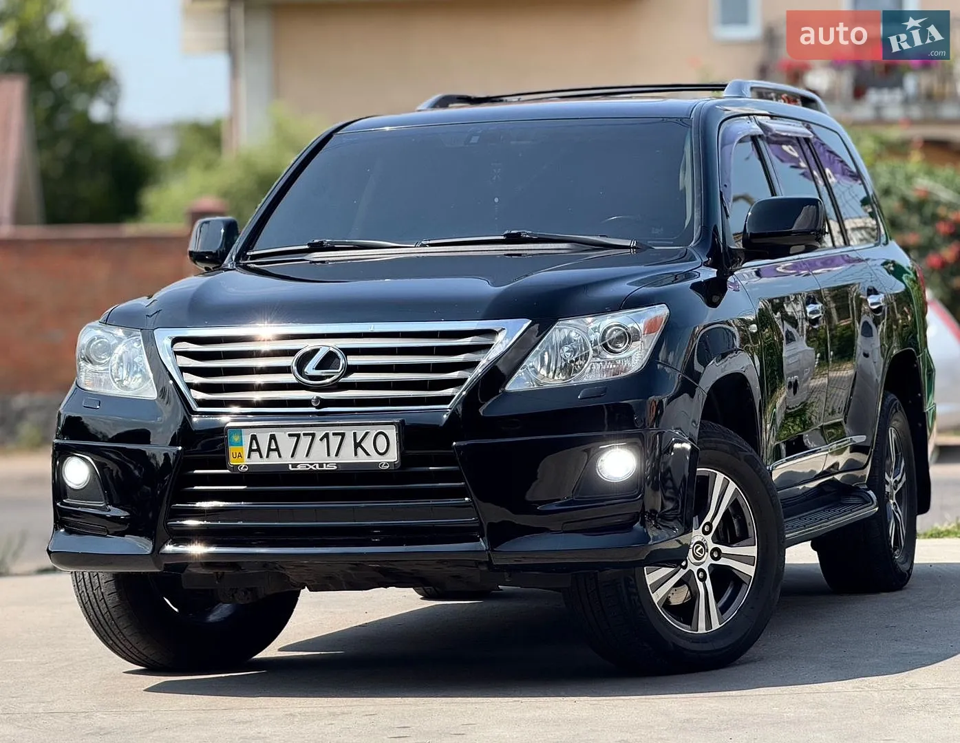 Lexus LX, 2008