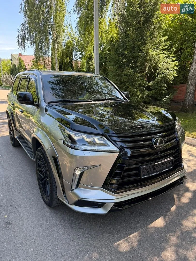 Lexus LX, 2017