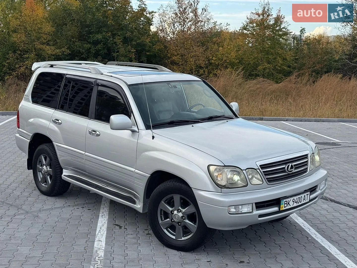 Lexus LX, 2005