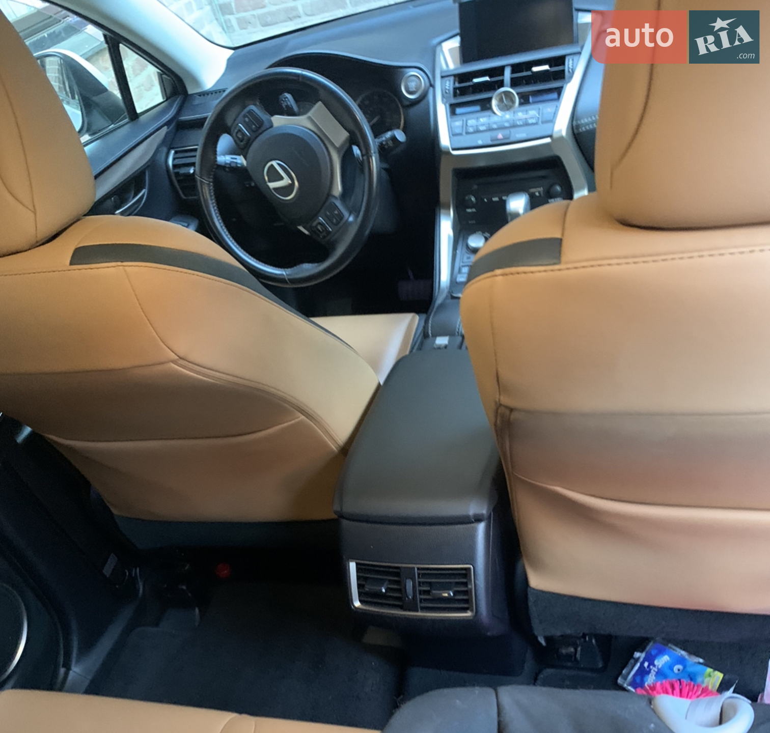 Lexus NX, 2015