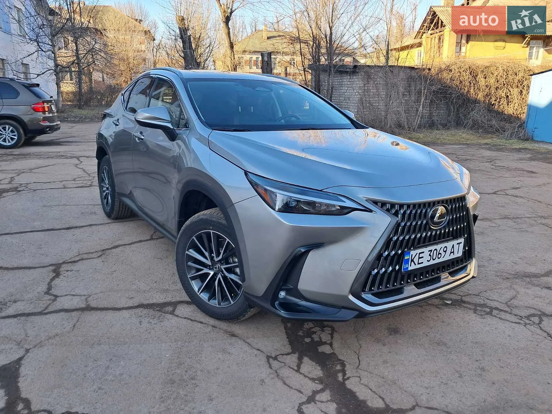 Lexus NX, 2023