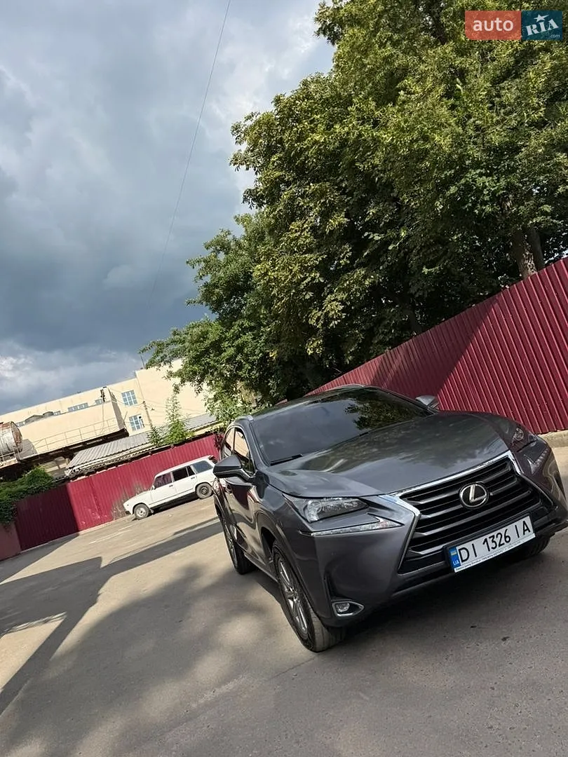 Lexus NX, 2015