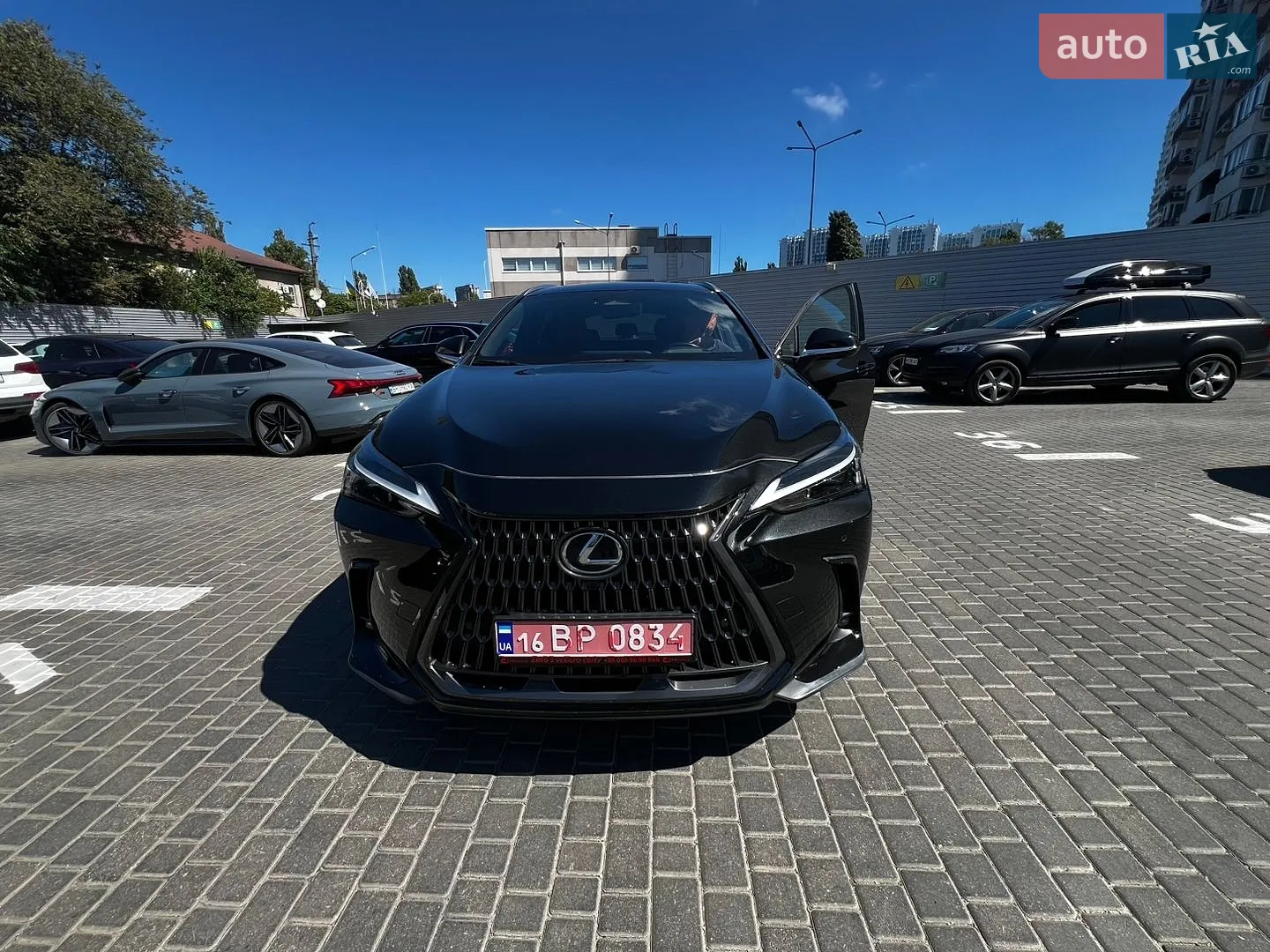 Lexus NX, 2023