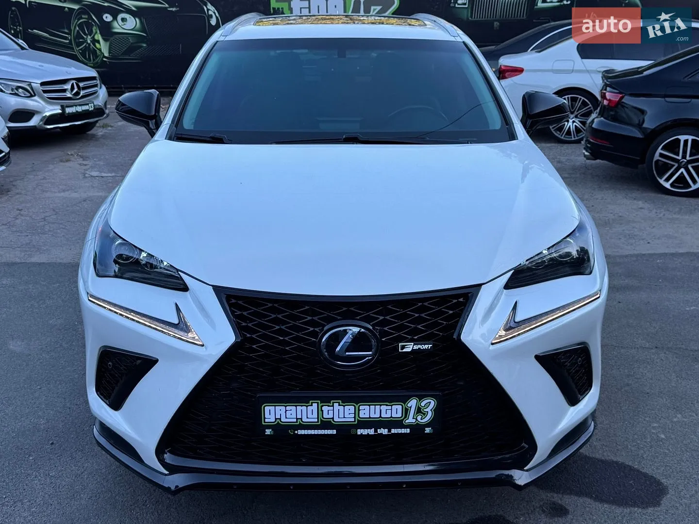 Lexus NX, 2015
