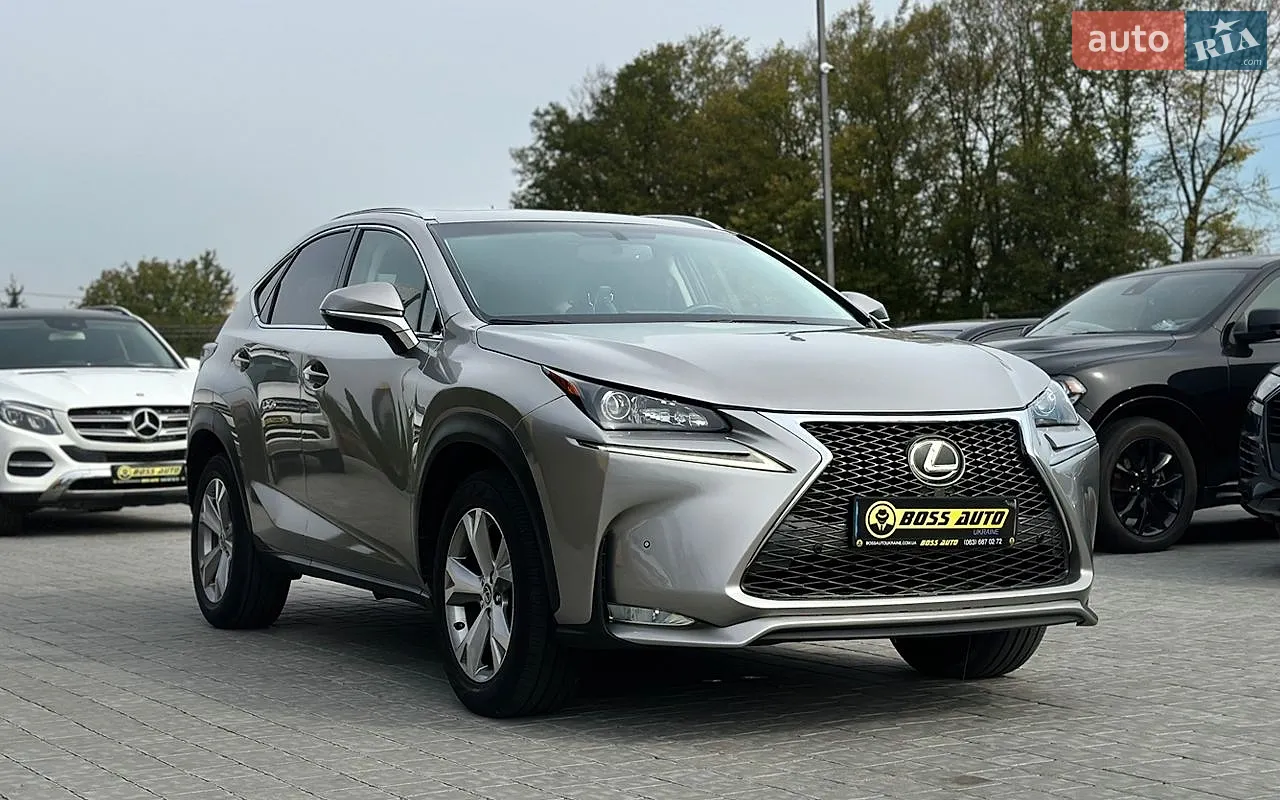 Lexus NX, 2016