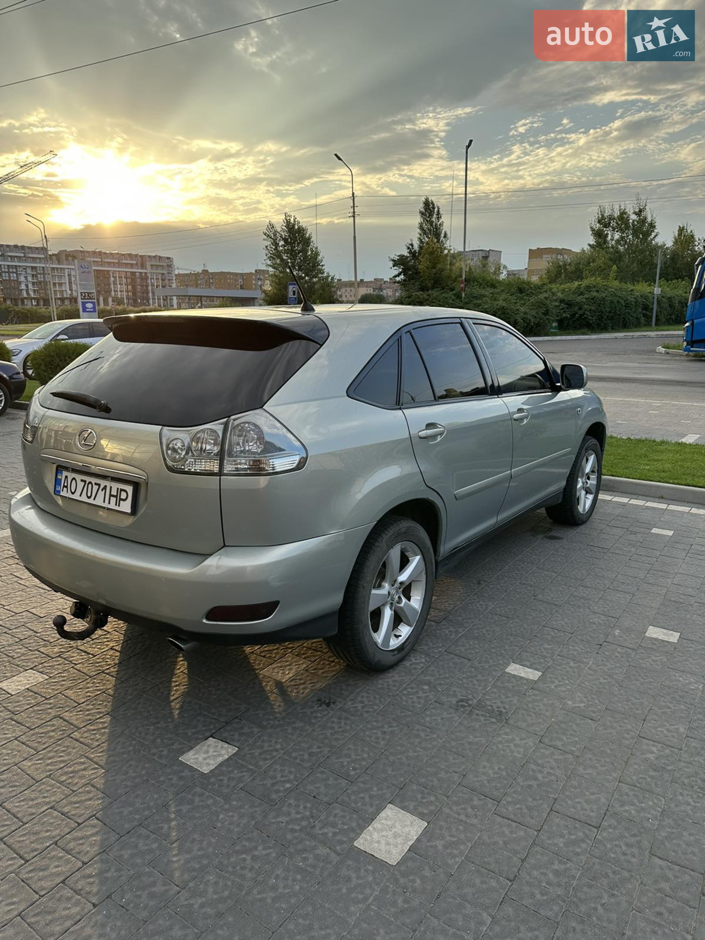 Lexus RX, 2005