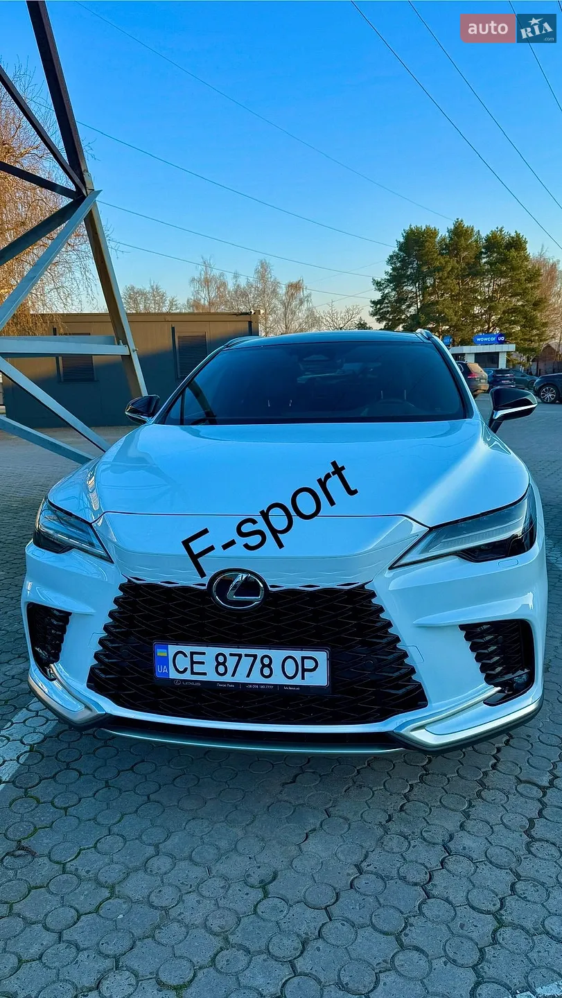 Lexus RX, 2025