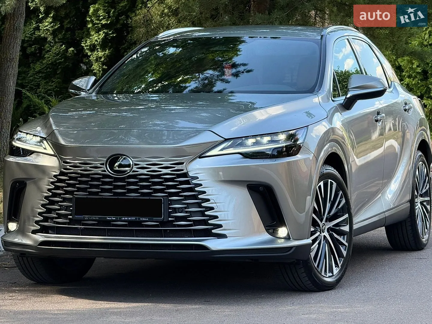 Lexus RX, 2025