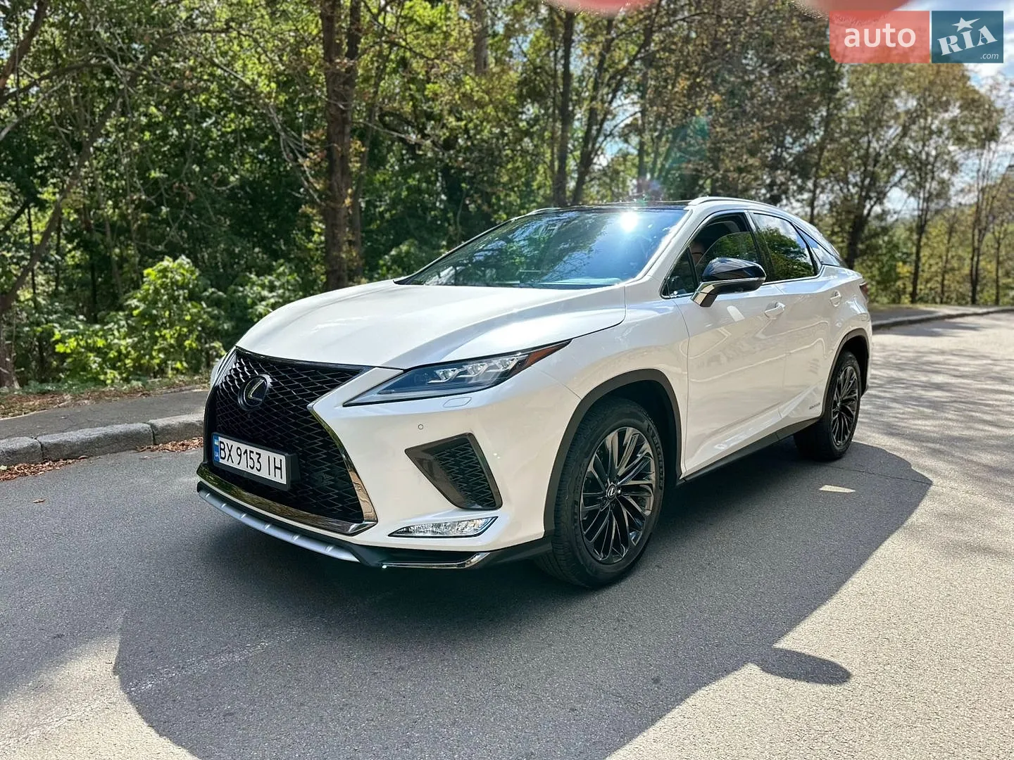 Lexus RX, 2021