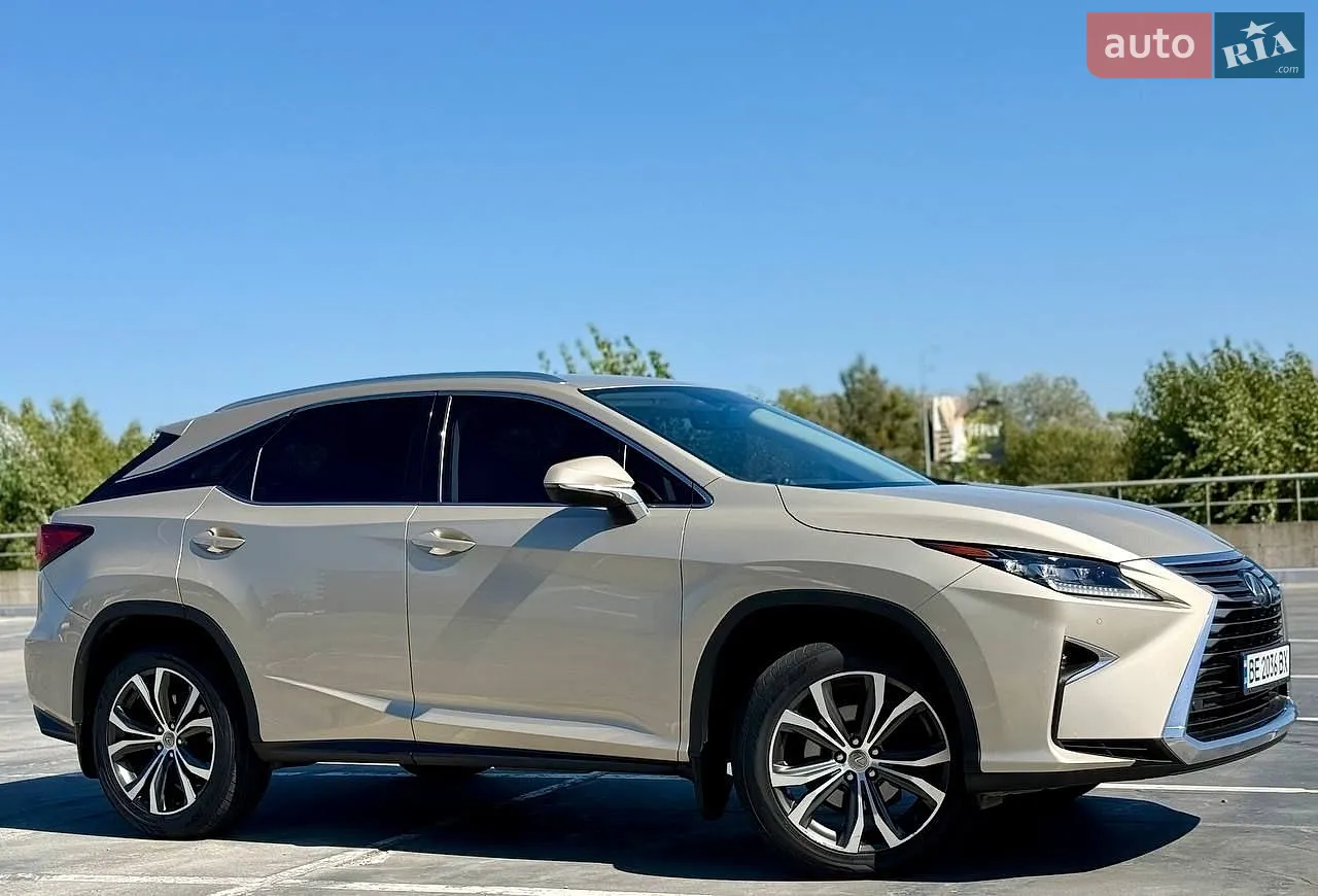 Lexus RX, 2017