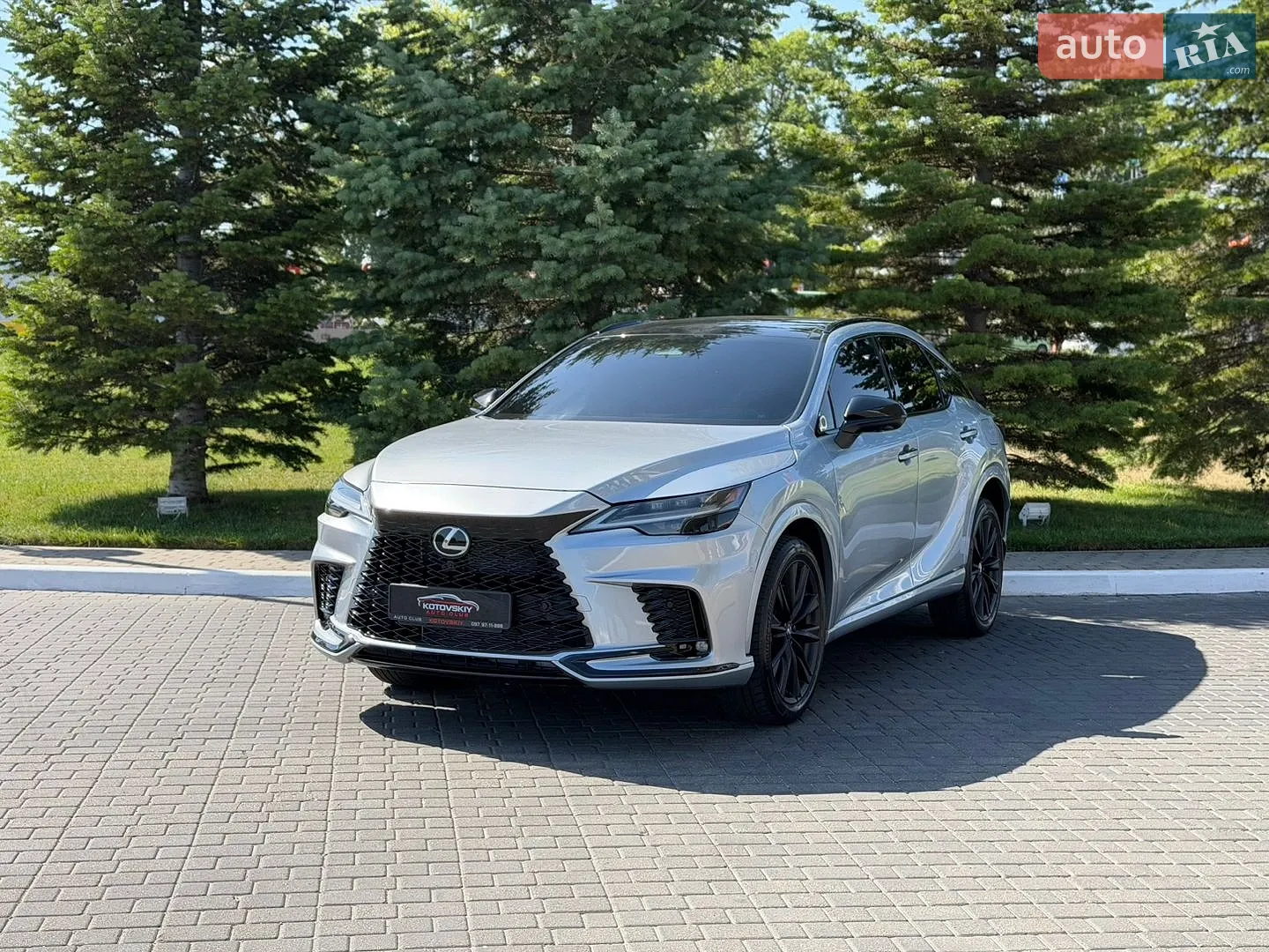 Lexus RX, 2023